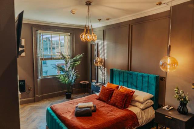 Magistrates Penthouse Suite - Town Centre Apartments With Spa Morpeth Luaran gambar